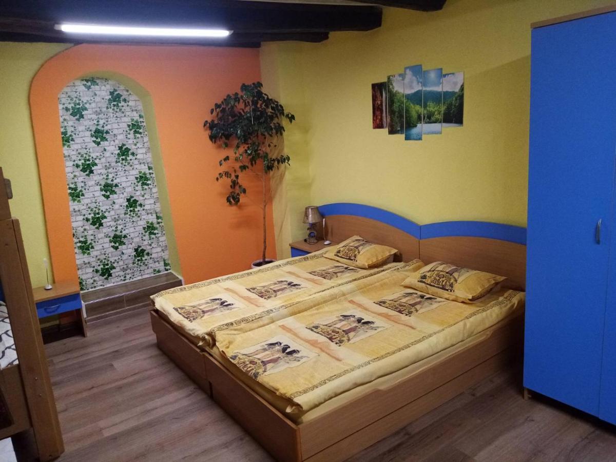 Студио За Четирима "Цвети" Sapareva Banya Luaran gambar