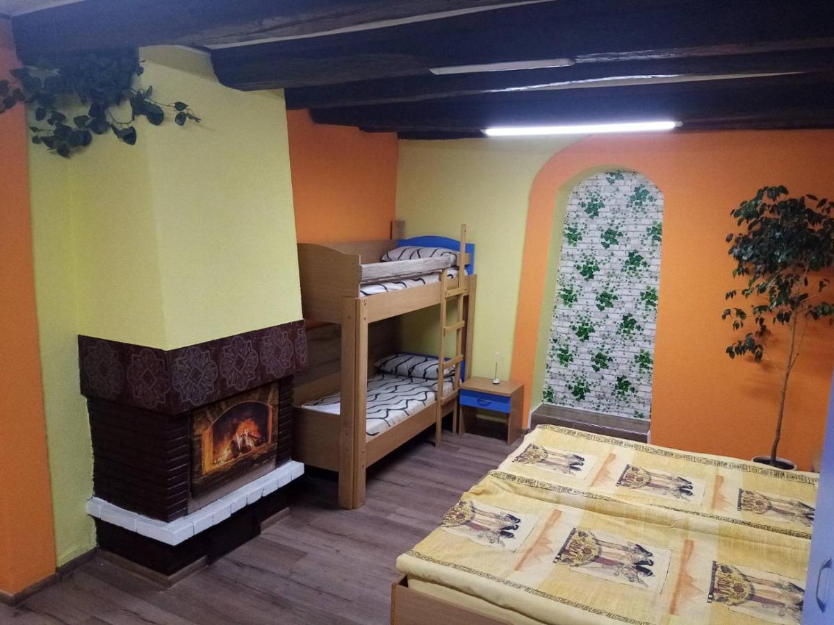 Студио За Четирима "Цвети" Sapareva Banya Luaran gambar